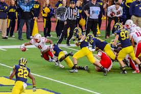 外交部：何立峰拟于今晚应约与美国财长视频通话.